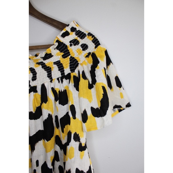 WWW NWT Linen Short Sleeve Smocked Bardot Top Cheetah Geometric Print S - Picture 6 of 13
